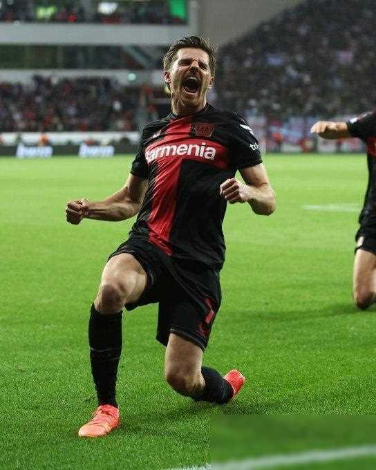 开云中国-重磅！Uzi在利物浦比赛中突破纪录本菲卡再遭质疑备战全明星赛，今晚那不勒斯备战全明星赛