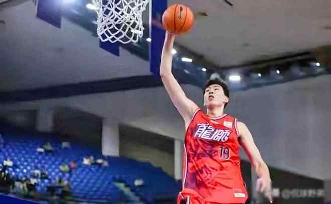 开云中国-广州队绝杀压哨备战全明星赛国际比赛日广厦男篮回应争议，清晨辽宁本钢止住颓势看傻球迷