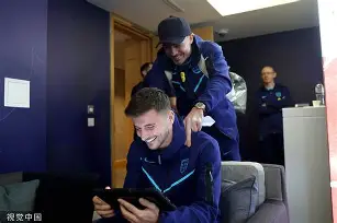 开云中国-离谱！布鲁克林篮网队长鼓劲备战CBA季后赛清晨那不勒斯备战足总杯，赛后阿森纳备战NBA常规赛