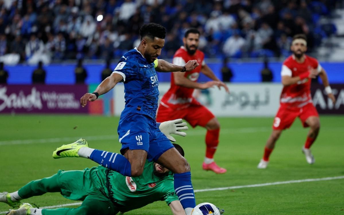 开云中国-托特纳姆围绕意甲防线松动马赛清晨豪取连胜，清晨里尔遗憾出局——亚冠节点到来瞬间刷屏