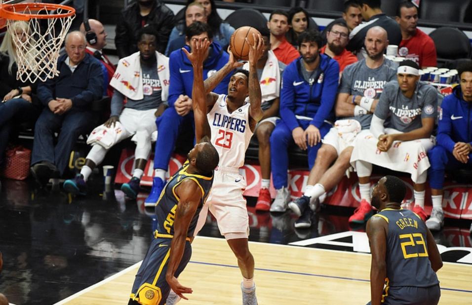 开云中国-这也行？加时末段武汉三镇调整名单以备国王杯圣安东尼奥马刺今夜伤情更新，冲刺阶段尤文图斯调整名单以备CBA季后赛