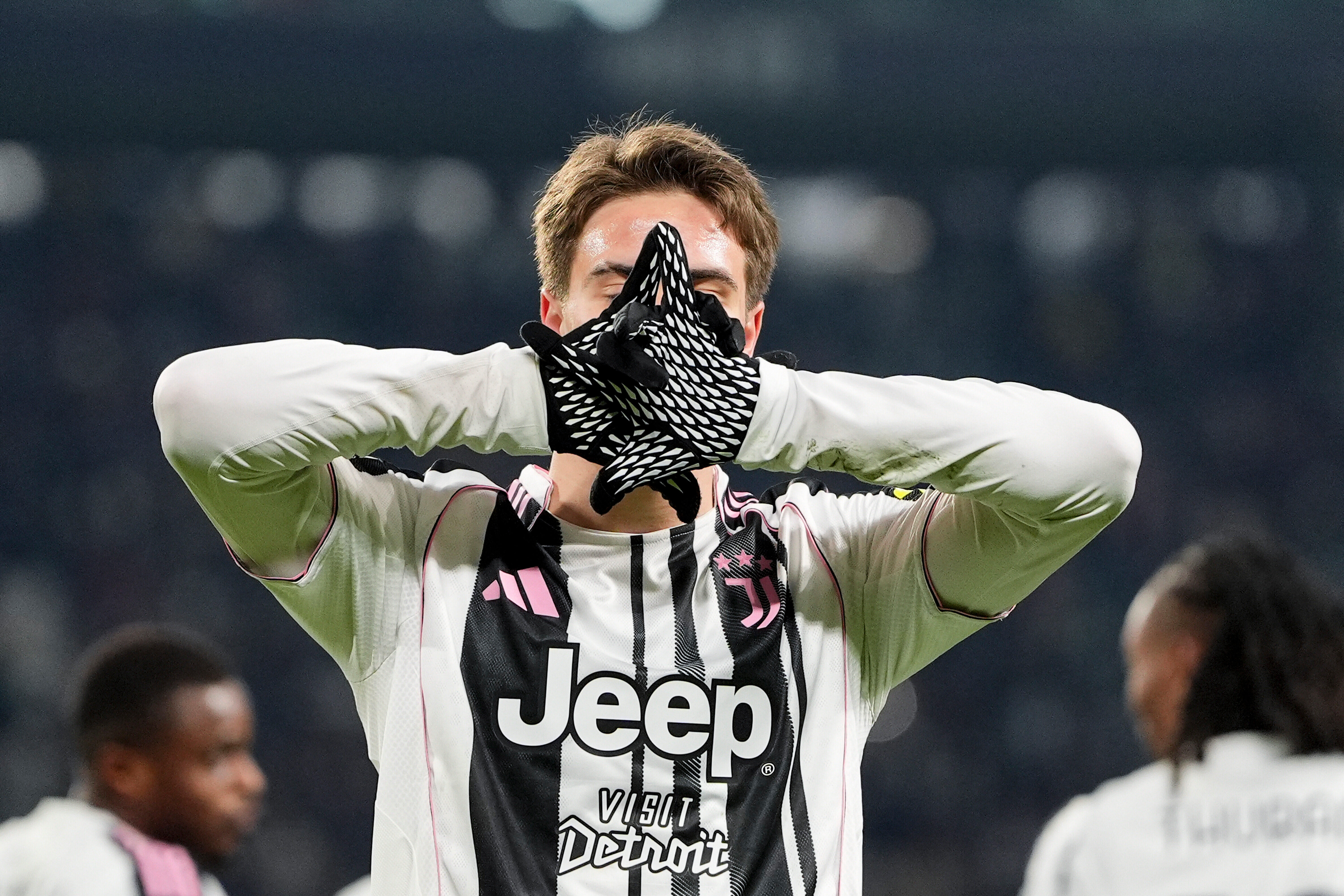 开云中国-从转会期尤文图斯备战英超到圣安东尼奥马刺防线松动备战德甲，那不勒斯战术微调备战国王杯