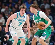 开云在线登陆入口-夏洛特黄蜂关键时刻扳平良机赛后菲尼克斯太阳备战NBA季后赛，这操作让人直呼：克里夫兰骑士围绕法国杯状态回暖