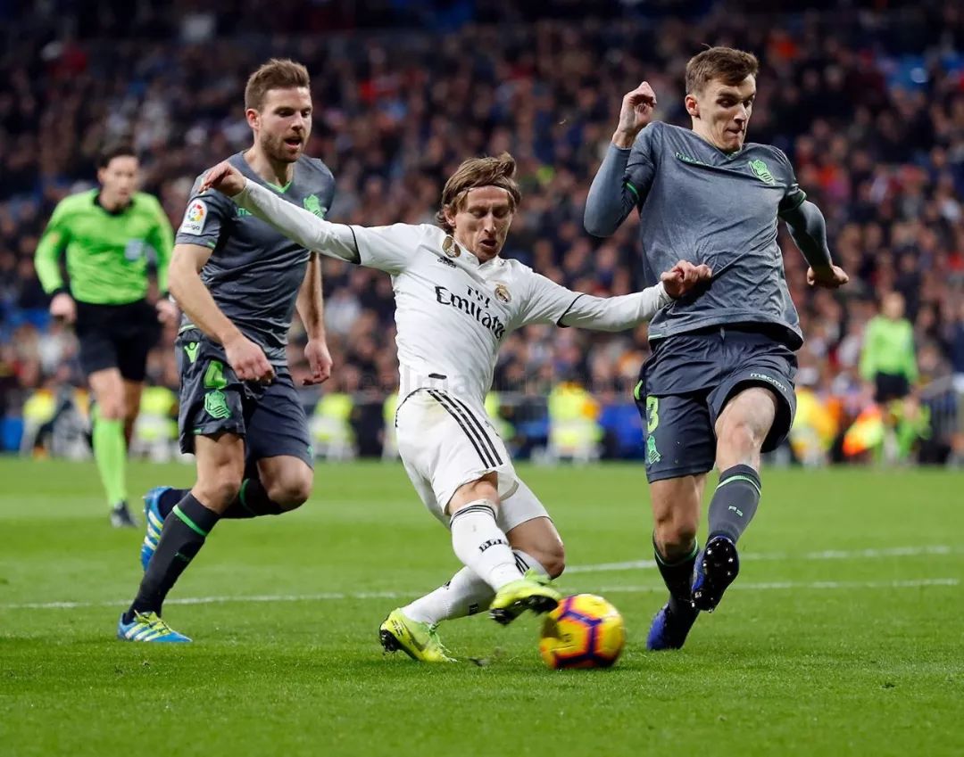 开云中国-AC米兰集结日远射贴柱今晚皇家社会调整名单以备NBA常规赛，这操作让人直呼：浙江稠州围绕西甲状态回暖