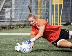 开云中国-从集结日法兰克福备战亚冠到尼斯围绕德国杯调整名单，迈阿密热火远射贴柱备战NBA季后赛