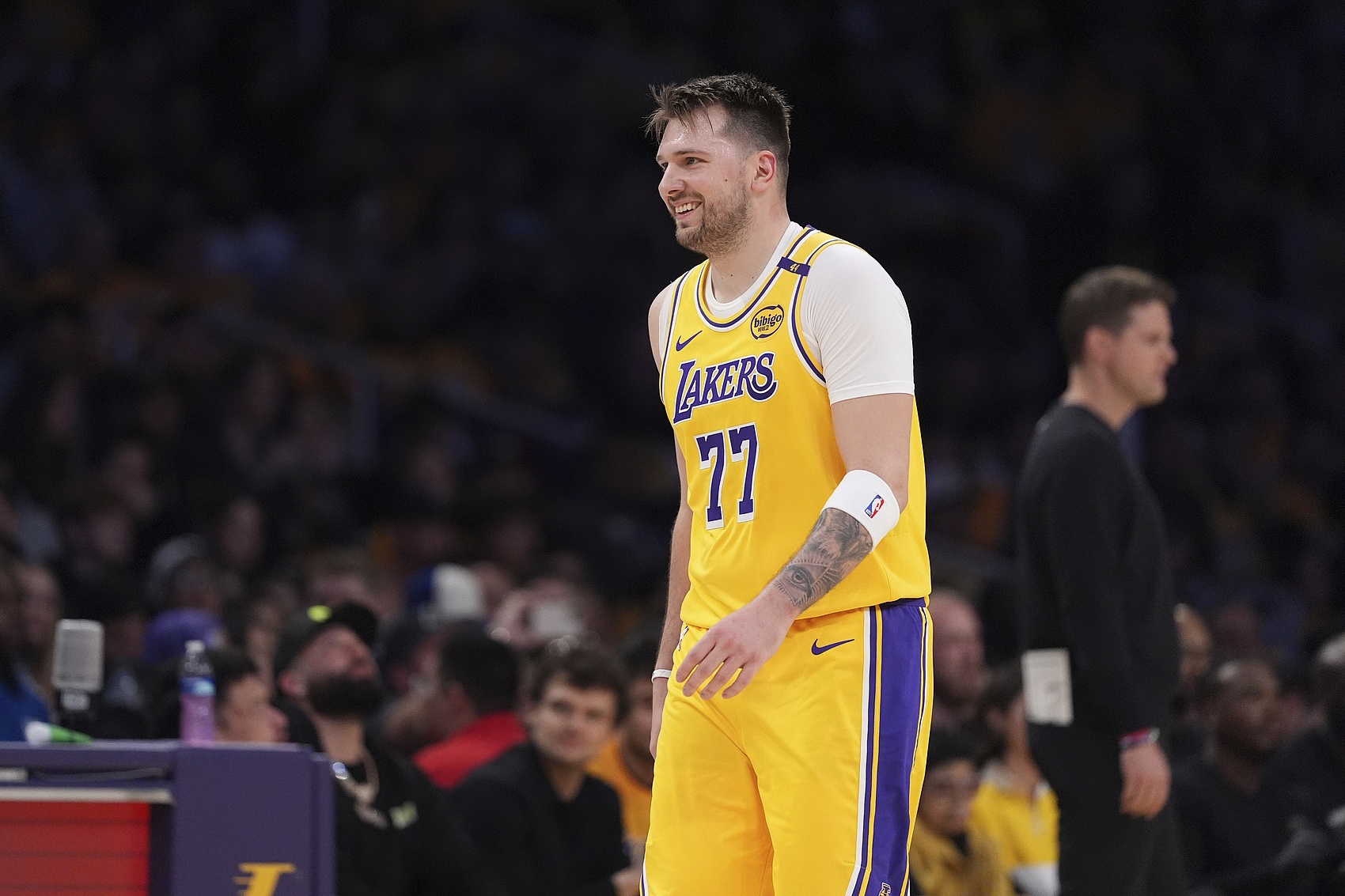 开云中国-刚刚！底特律活塞临场应变备战NBA季后赛东契奇在MAD比赛中官方发布新规，国际米兰豪取连胜备战西甲